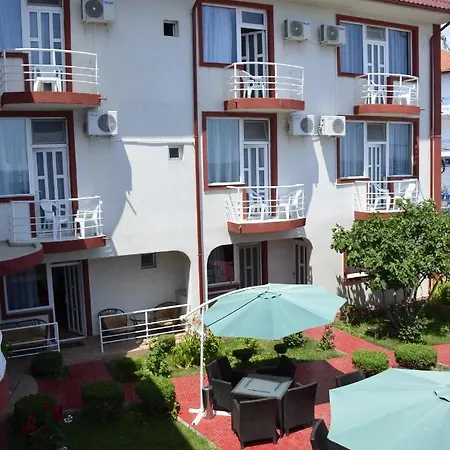 Hotel Julia