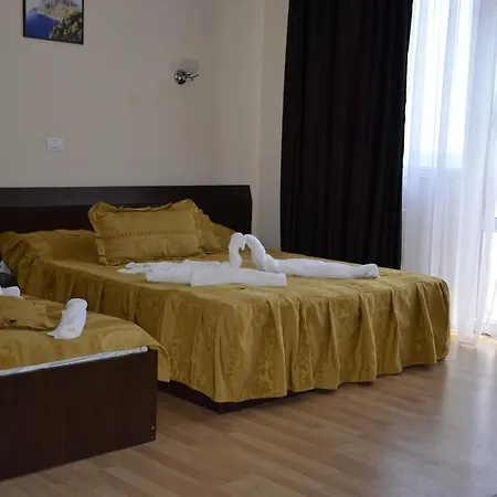 Julia 3* Costinești