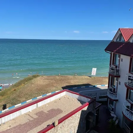 Julia Hotel 3*